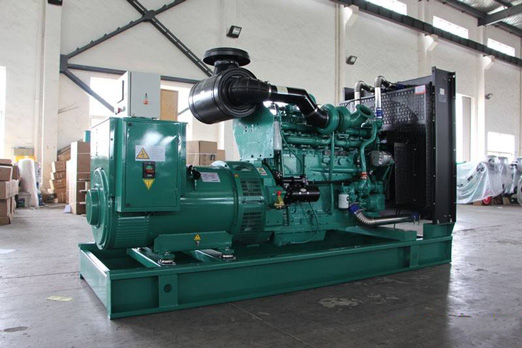 朝阳320kw康明斯柴油发电车出租